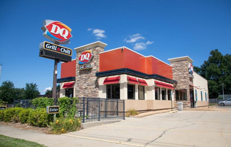 When Does Dq Start Serving Lunch